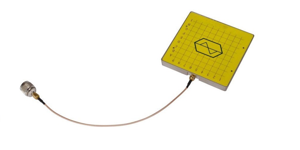 Flat Antenna RF Coupler for better communication